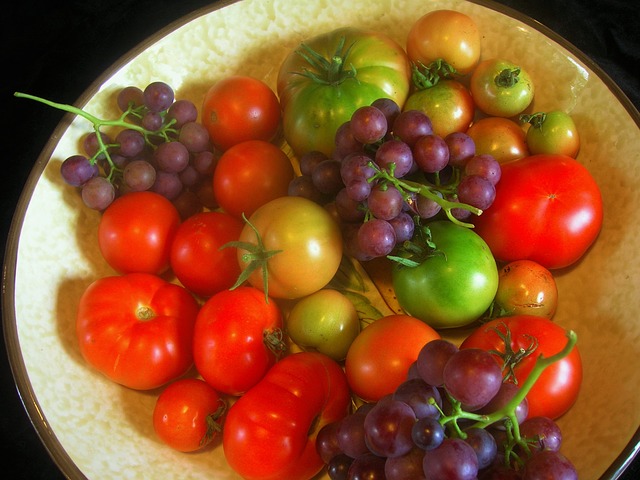 fruit-bowl-1625691_640